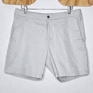 Lululemon Commission Classic Fit Oxford Short 7" Inseam Beige Men's Size 34